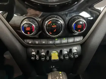 Photo 11 Mini Countryman  Cooper SE 125ch + 95ch Edition Premium Plus ALL4 BVA6