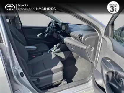 Photo 5 Toyota Yaris  116h Dynamic Business 5p MY22