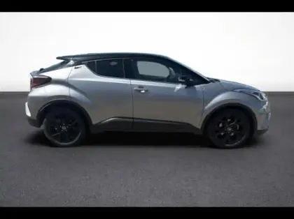 Photo 6 Toyota C-HR  122h Graphic 2WD E-CVT RC18