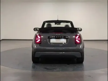 Photo 6 Mini Cooper  Cabrio S 204ch Favoured DKG7