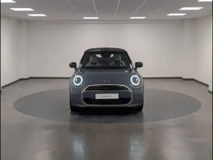 Photo 9 Mini Cooper  Cabrio S 204ch Favoured DKG7