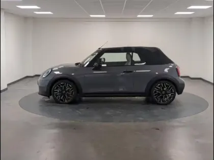 Photo 12 Mini Cooper  Cabrio S 204ch Favoured DKG7