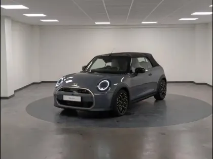 Photo 10 Mini Cooper  Cabrio S 204ch Favoured DKG7