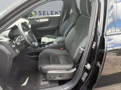 Photo 8 Volvo Xc40  B3 163ch Ultra DCT 7