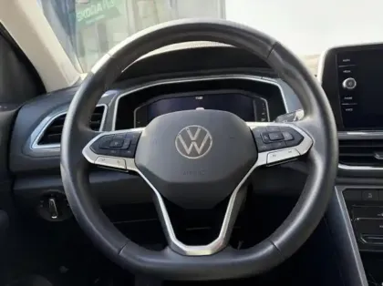 Photo 9 Volkswagen T-roc  1.5 TSI EVO 150ch Style