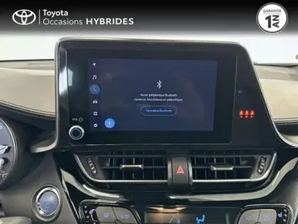 Photo 14 Toyota C-HR  2.0 Hybride 184ch Design Ultimate E-CVT