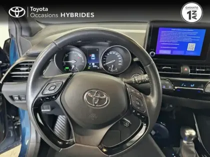 Photo 8 Toyota C-HR  2.0 Hybride 184ch Design Ultimate E-CVT