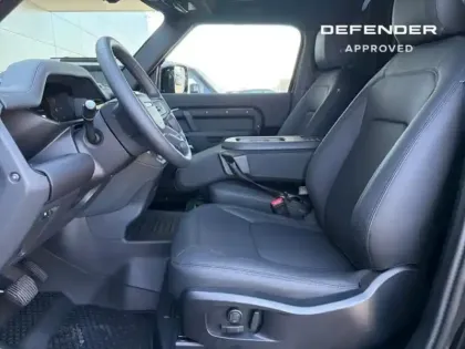 Photo 5 Land rover Defender  90 3.0 D250 Hard Top X-Dynamic SE