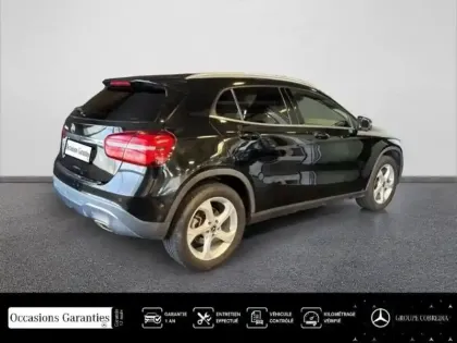 Photo 17 Mercedes GLA  180 d Sensation 7G-DCT