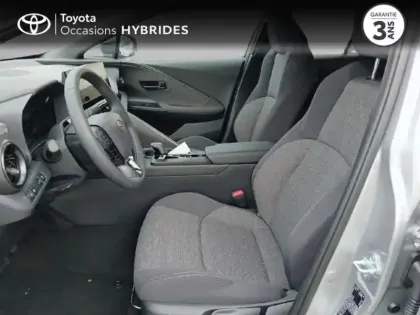 Photo 6 Toyota C-HR  1.8 Hybride 140ch Graphic MY26