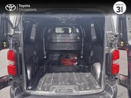Photo 9 Toyota Proace  Medium 75kWh Business Electric RC21