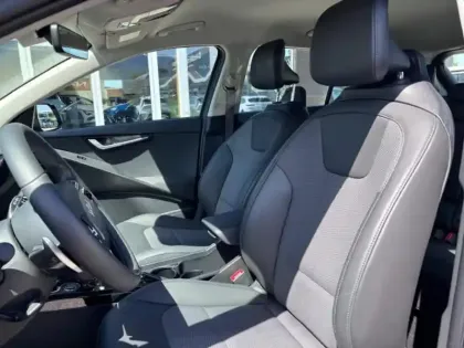 Photo 10 Kia Niro  1.6 GDi 129ch HEV Active DCT6