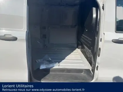 Photo 11 Volkswagen Transporter  Fg Van L1 2.0 TDI 150ch Business