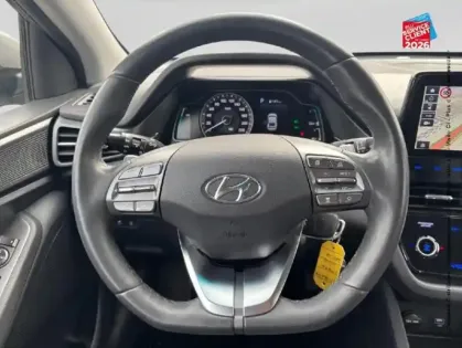 Photo 11 Hyundai Ioniq  Plug-in 141ch Creative