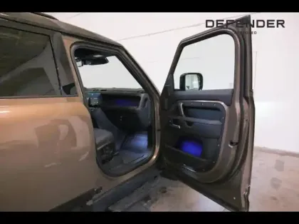 Photo 12 Land rover Defender  110 3.0 D250 Hard Top X-Dynamic SE
