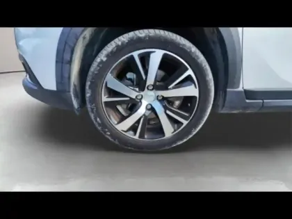 Photo 10 Peugeot 2008  1.2 PureTech 110ch GT Line S&S