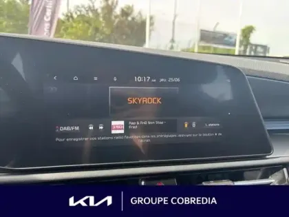 Photo 7 Kia Niro  1.6 GDi 129ch HEV Active DCT6
