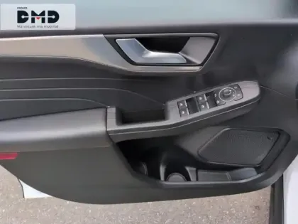 Photo 14 Ford Kuga  2.5 Duratec 190ch FHEV E85 Titanium BVA