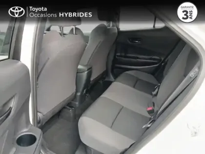Photo 11 Toyota C-HR  2.0 Hybride 200ch Design MY25