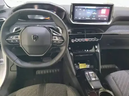 Photo 9 Peugeot 208  Hybrid 100 e-DCS6