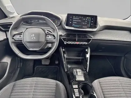 Photo 7 Peugeot 208  Electrique 50 kWh 136ch