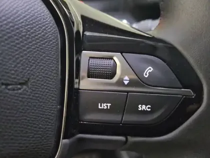 Photo 48 Peugeot 208  Electrique 50 kWh 136ch