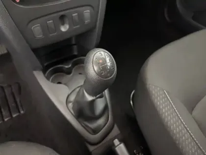 Photo 21 Dacia Sandero  SCe 75