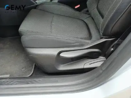 Photo 40 Renault Megane  IV Estate Blue dCi 115