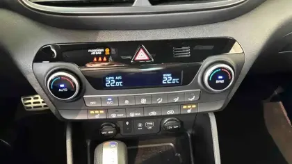 Photo 18 Hyundai Tucson  1.6 CRDi 136 hybrid 48V DCT-7