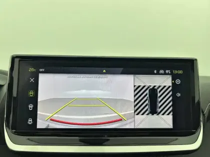 Photo 30 Peugeot 208  Hybrid 110 e-DCS6
