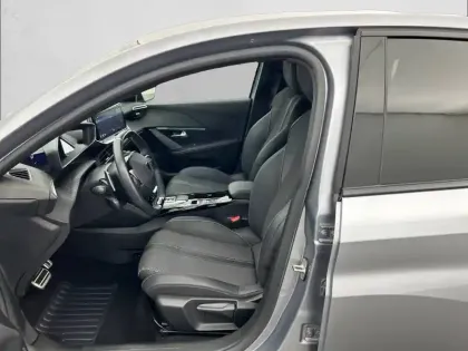Photo 10 Peugeot 208  Hybrid 110 e-DCS6