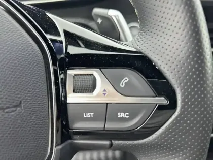 Photo 19 Peugeot 208  Hybrid 110 e-DCS6