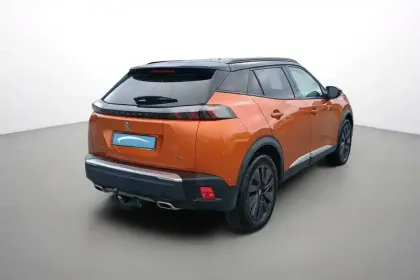 Photo 5 Peugeot 2008  PureTech 155 S&S EAT8