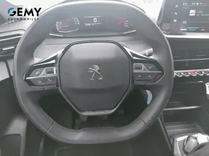 Photo 17 Peugeot 208  PureTech 100 S&S BVM6
