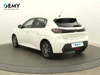 Photo 27 Peugeot 208  PureTech 100 S&S BVM6