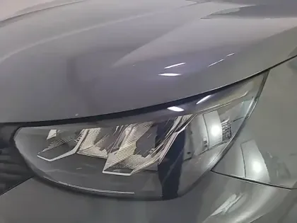 Photo 18 Peugeot 2008  PureTech 100 S&S BVM6