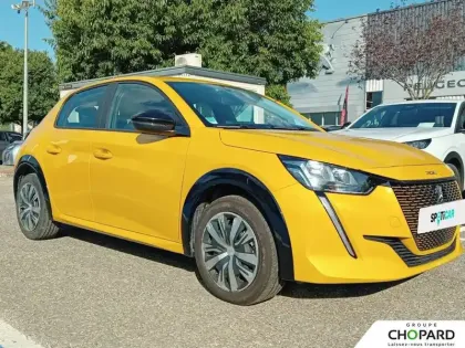 Photo 27 Peugeot 208  Electrique 50 kWh 136ch