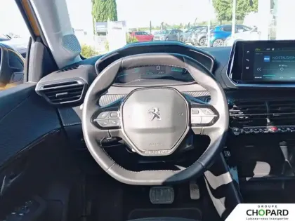 Photo 15 Peugeot 208  Electrique 50 kWh 136ch