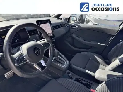 Photo 10 Renault Clio  E-Tech full hybrid 145