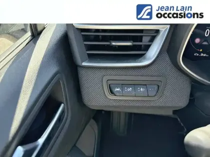 Photo 19 Renault Clio  E-Tech full hybrid 145