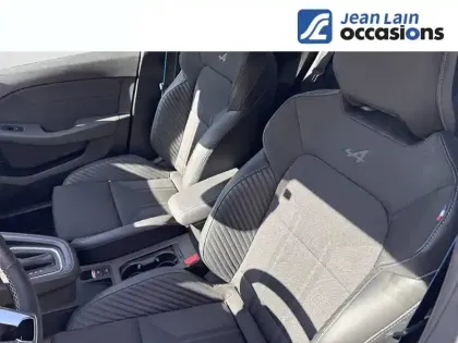 Photo 18 Renault Clio  E-Tech full hybrid 145