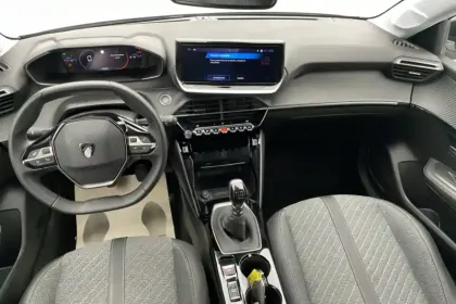 Photo 40 Peugeot 208  100 S&S BVM6