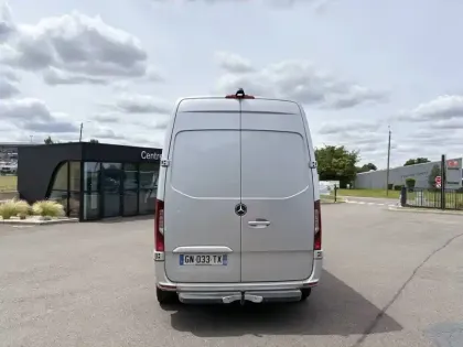 Photo 5 Mercedes Sprinter  FGN 215 CDI 39 3.0T FWD