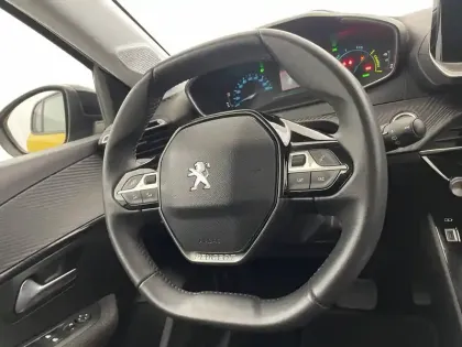 Photo 30 Peugeot 208  Electrique 50 kWh 136ch