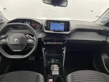 Photo 25 Peugeot 208  Electrique 50 kWh 136ch
