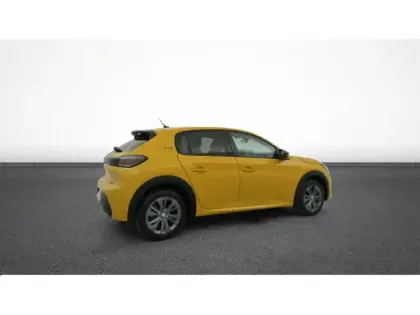 Photo 8 Peugeot 208  Electrique 50 kWh 136ch