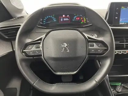 Photo 22 Peugeot 208  Electrique 50 kWh 136ch