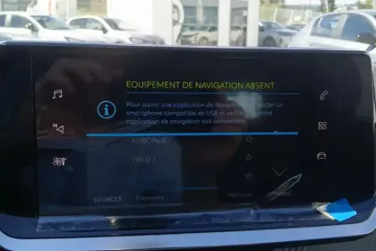 Photo 20 Peugeot 208  Electrique 50 kWh 136ch