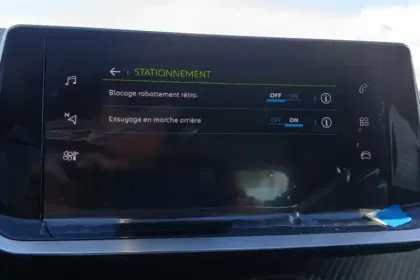 Photo 24 Peugeot 208  Electrique 50 kWh 136ch