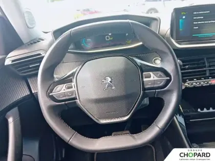 Photo 15 Peugeot 2008  Electrique 136 ch
